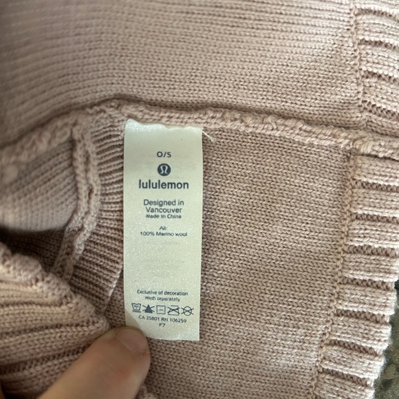 Lululemon Wool Be Cozy Pink Ear Warmer - Picture 5 of 5